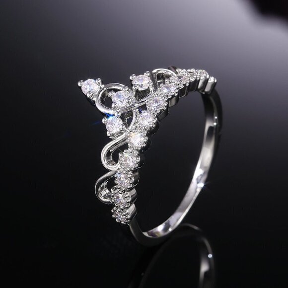 Queen Princess Engagement Heart Crown Sweet Ring for Women, PD522 - Picture 1 of 8